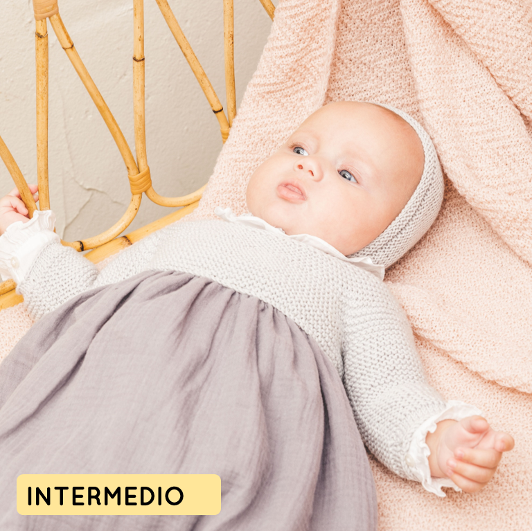 Kit para tejer faldón con lana de bebé