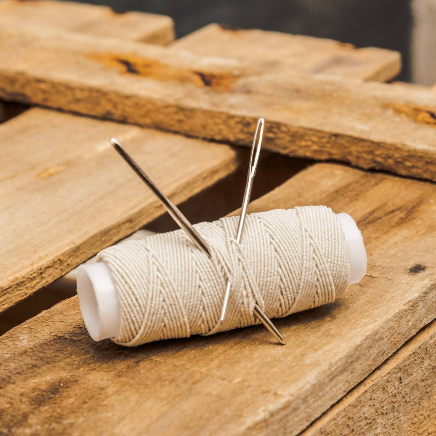 Agujas laneras sin punta (con punta redondeada) para rematar labores de punto