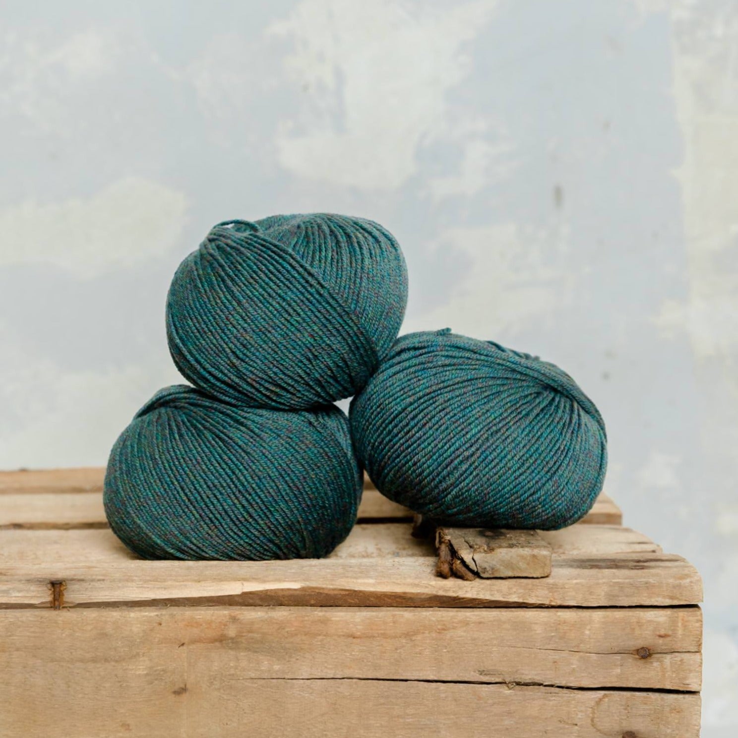 Ovillo lana final merino verde de MöMMOT