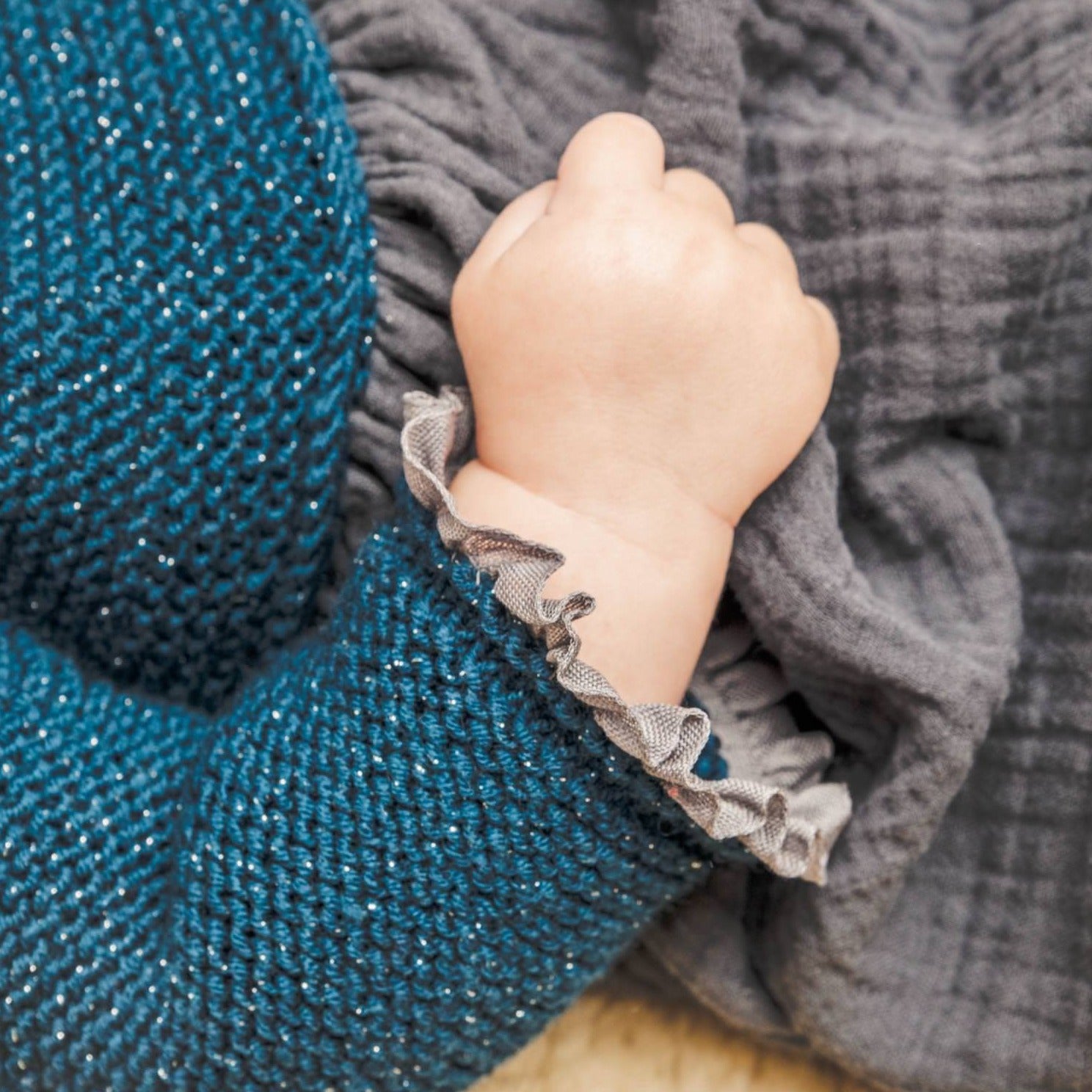 Volante elástico · Gris