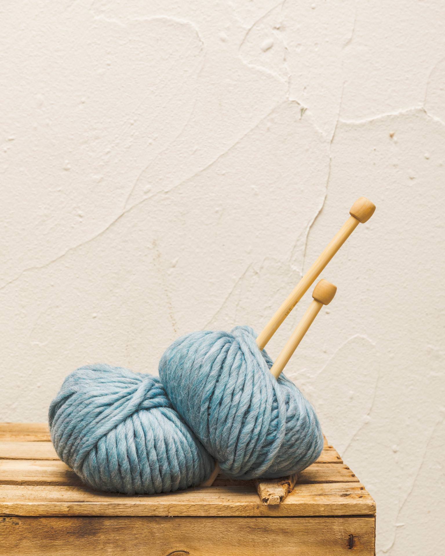 #10 Lana Gruesa · Azul Empolvado