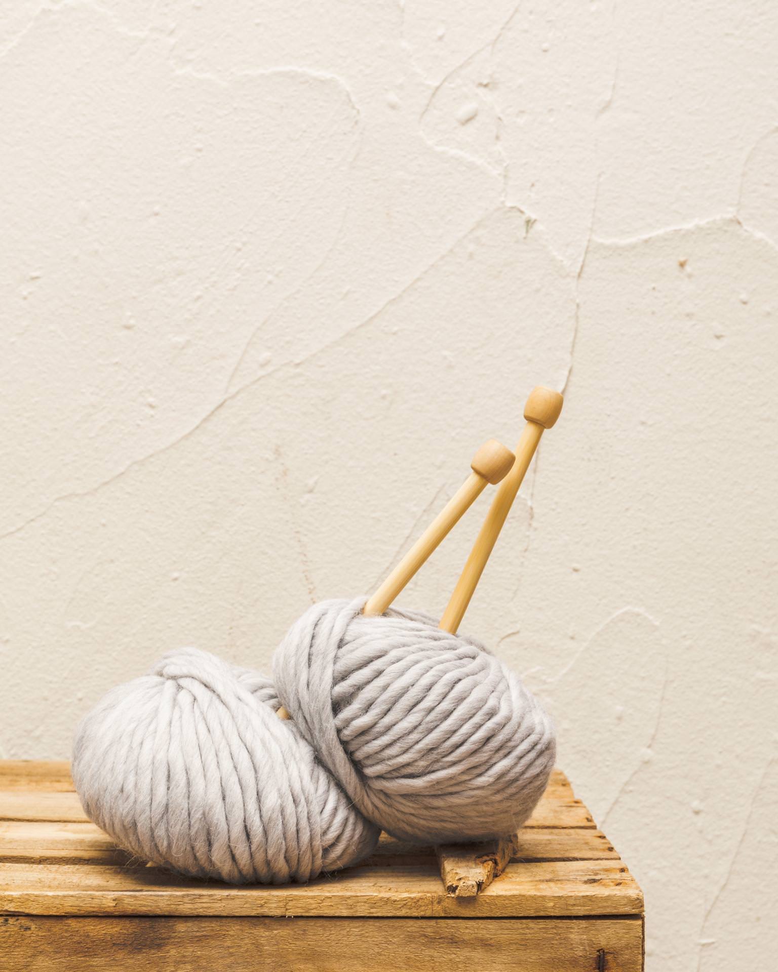 #10 Lana Gruesa · Gris Claro