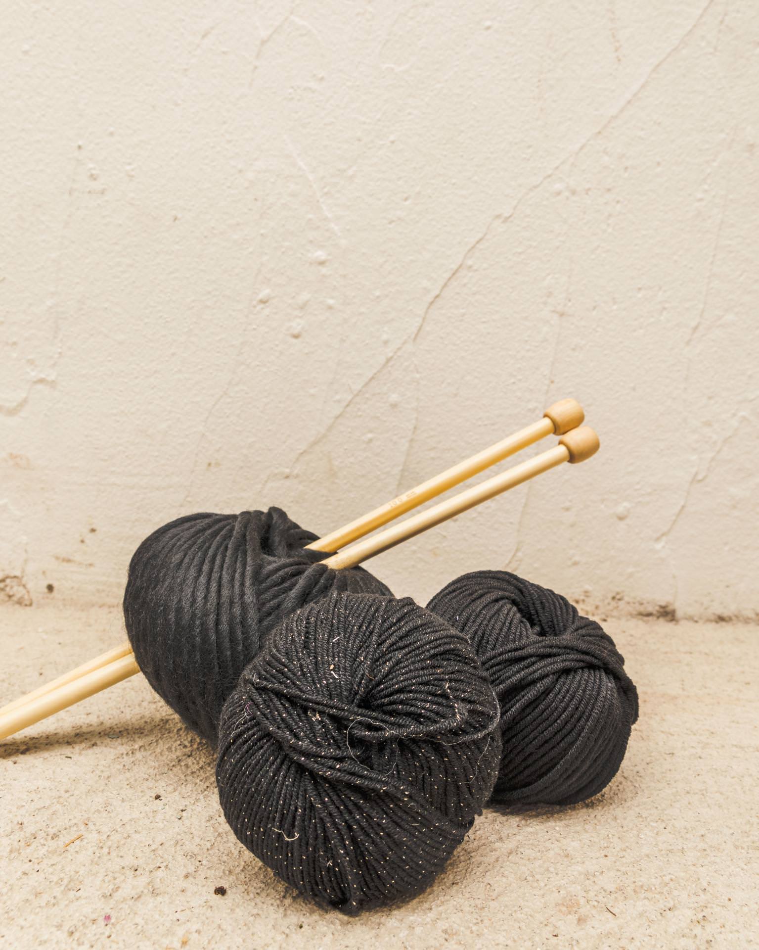 #5 Lana Media · Negro