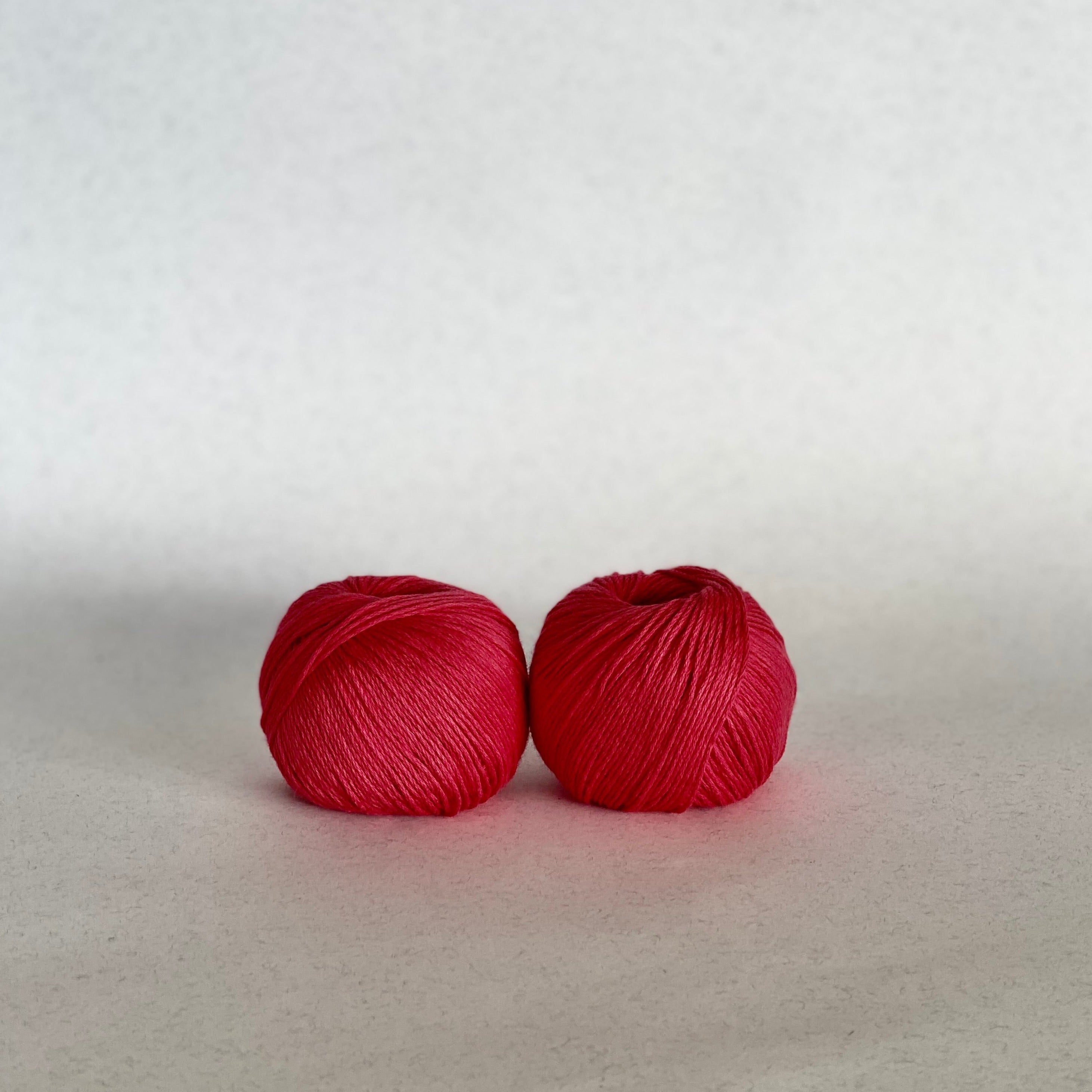 Mini-ovillo fresa de algodón orgánico de MöMMOT