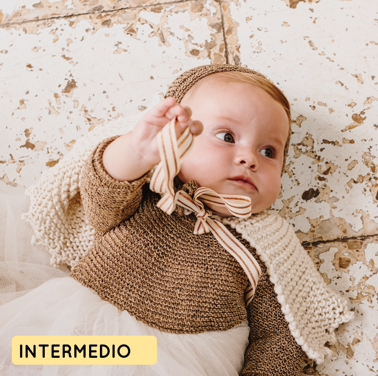 Patron para tejer capa bautizo de punto