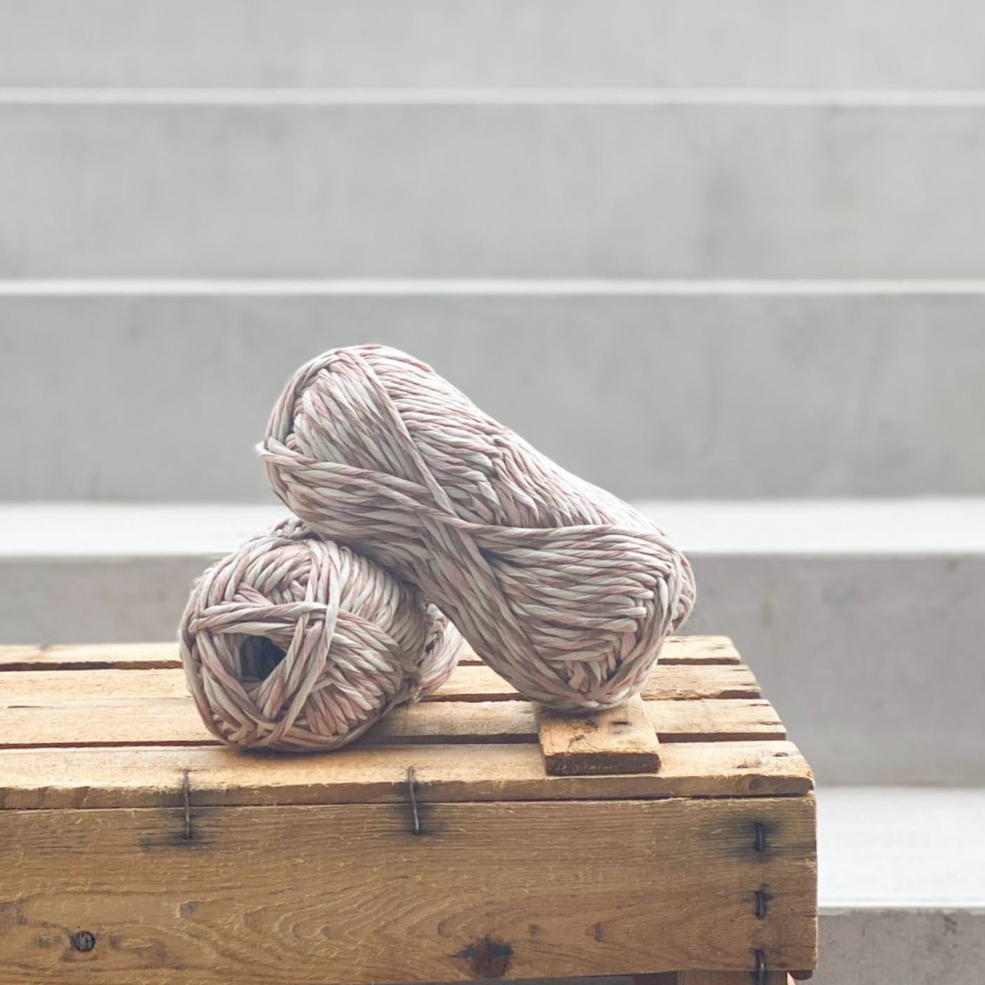 #10 Hilos de cinta · Rosa Tweed